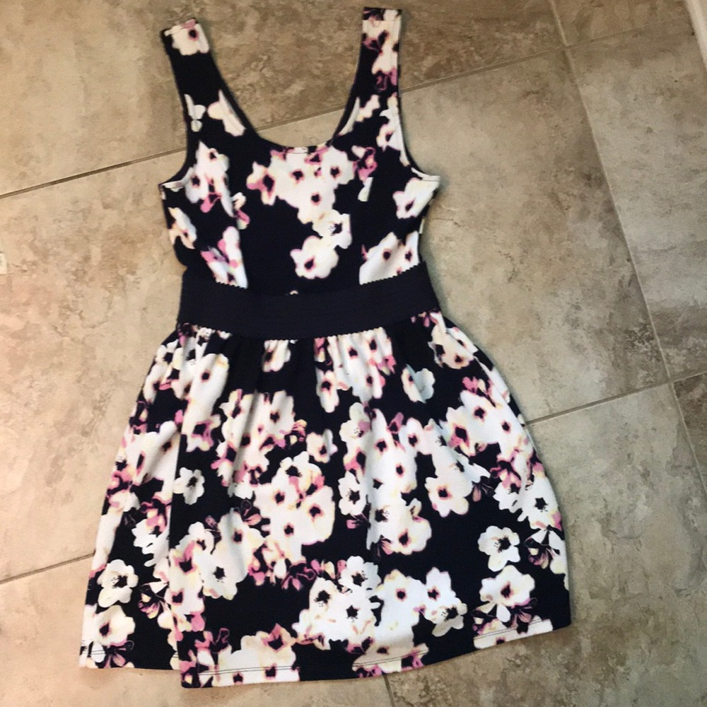 Floral print dress